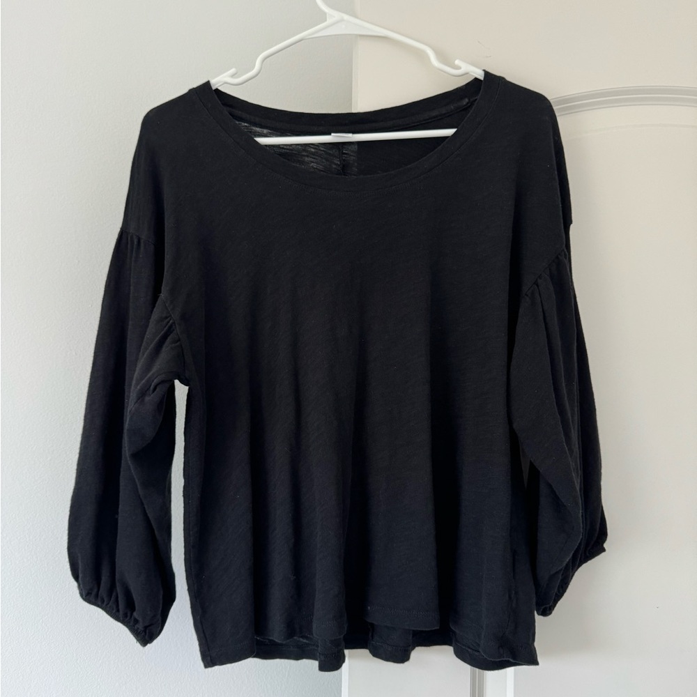 Women’s Black Top